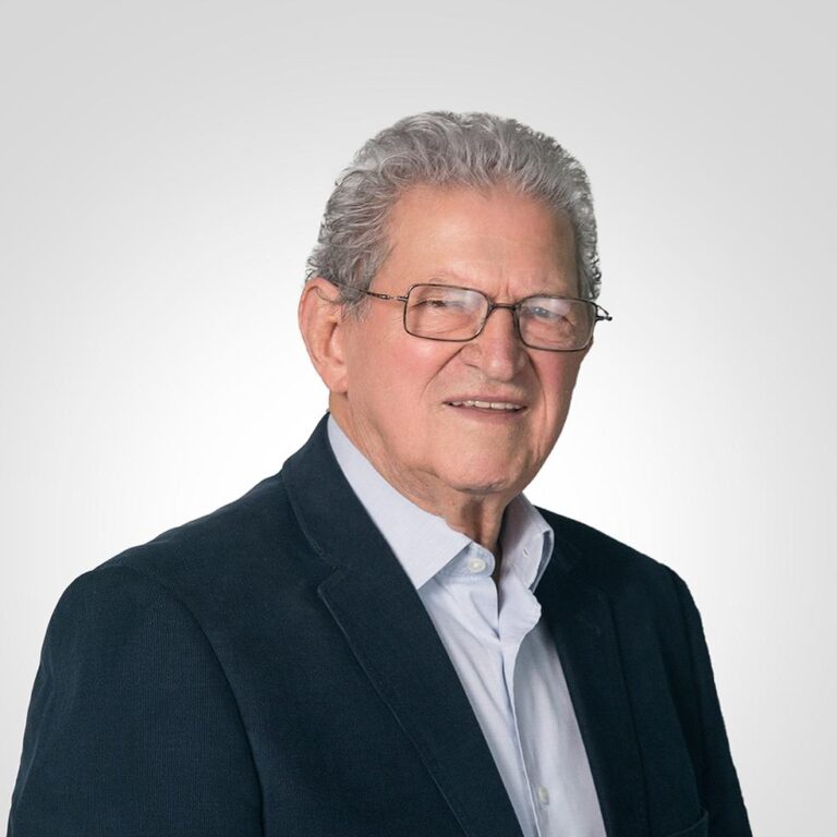 Humberto Souto, prefeito de Montes Claros, internado após AVC Isquêmico