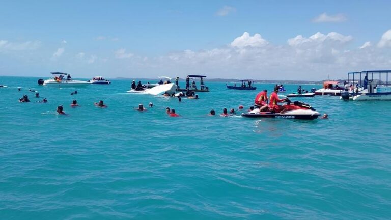 Acidente com Catamarã de Turismo em Maragogi Deixa um Morto