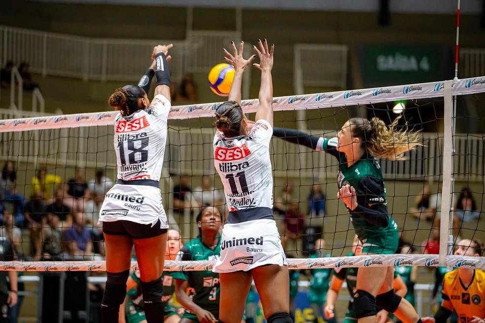 O Sesi-Bauru venceu o Brasília pela Superliga Feminina