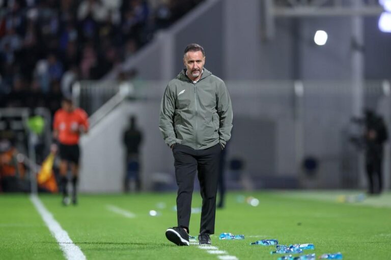 Wolverhampton Contrata Vitor Pereira, Ex-Técnico do Corinthians e Flamengo