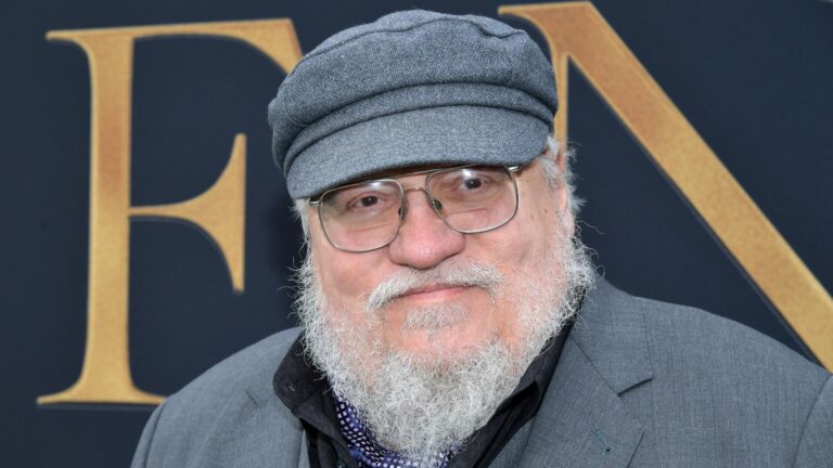 George R. R. Martin Rompe as Regras de Hollywood para Homenagear Amigo