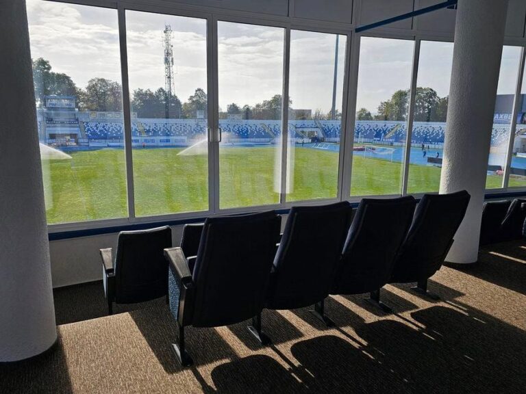 Poli Iași e FCSB: Biletes e polêmicas marcam última partida do ano