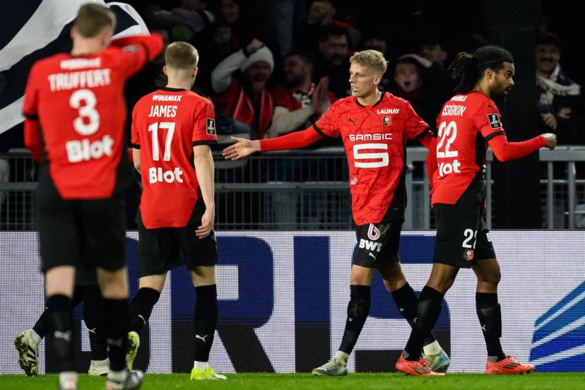 Albert Gronbaek marcou o primeiro gol do Stade Rennais contra Angers