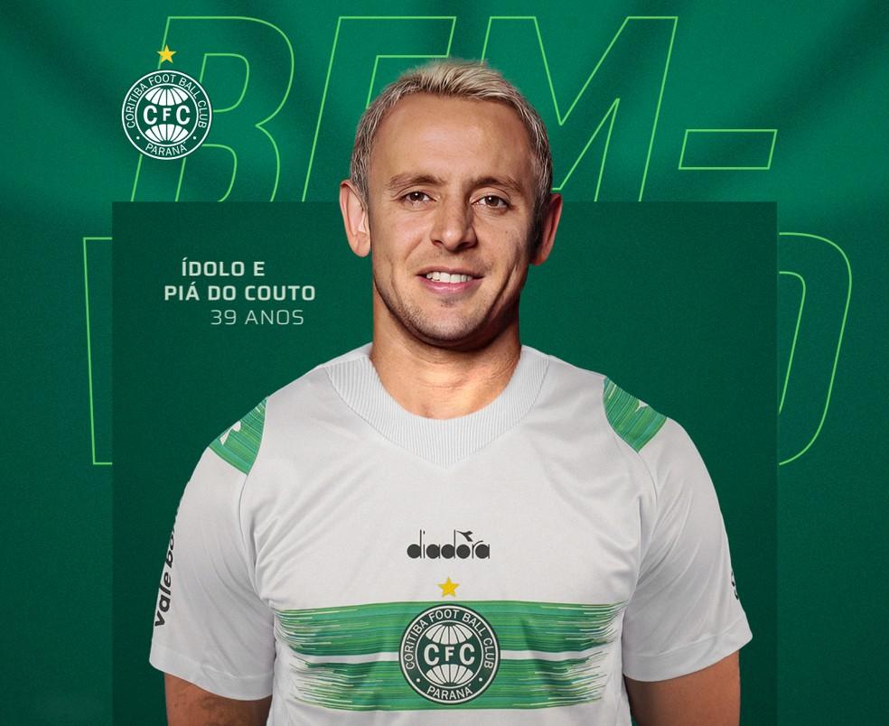 Rafinha, lateral-direito do Coritiba durante um jogo