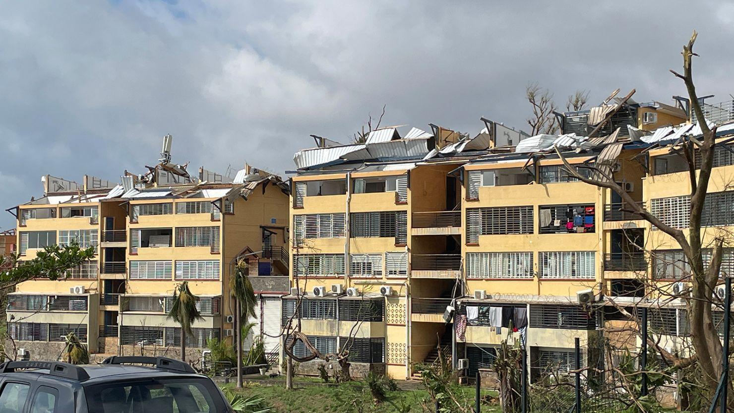 Destruição em Mayotte após o ciclone Chido