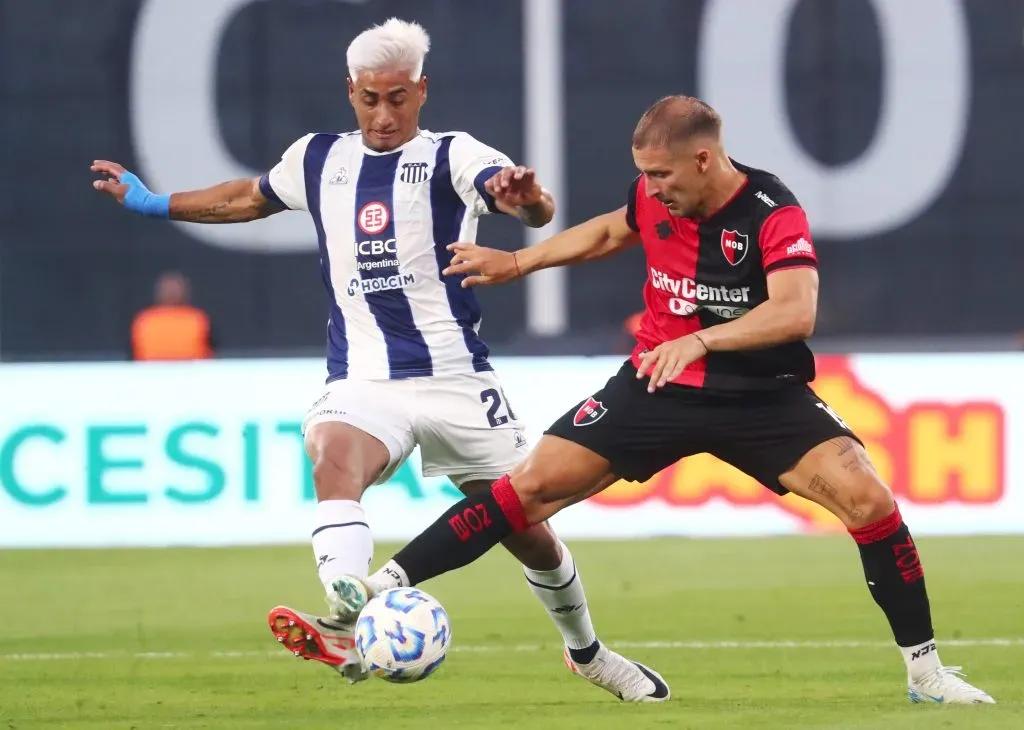 Miljevic pelo Newells contra o Talleres.