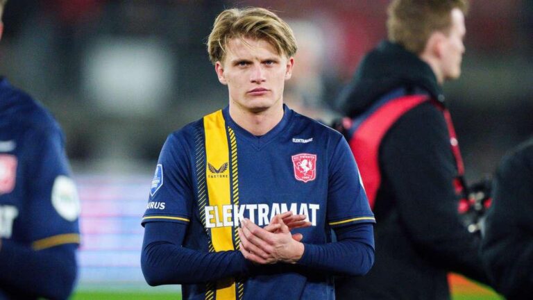 Sem Steijn Expressa Frustração Após Derrota do FC Twente para o AZ