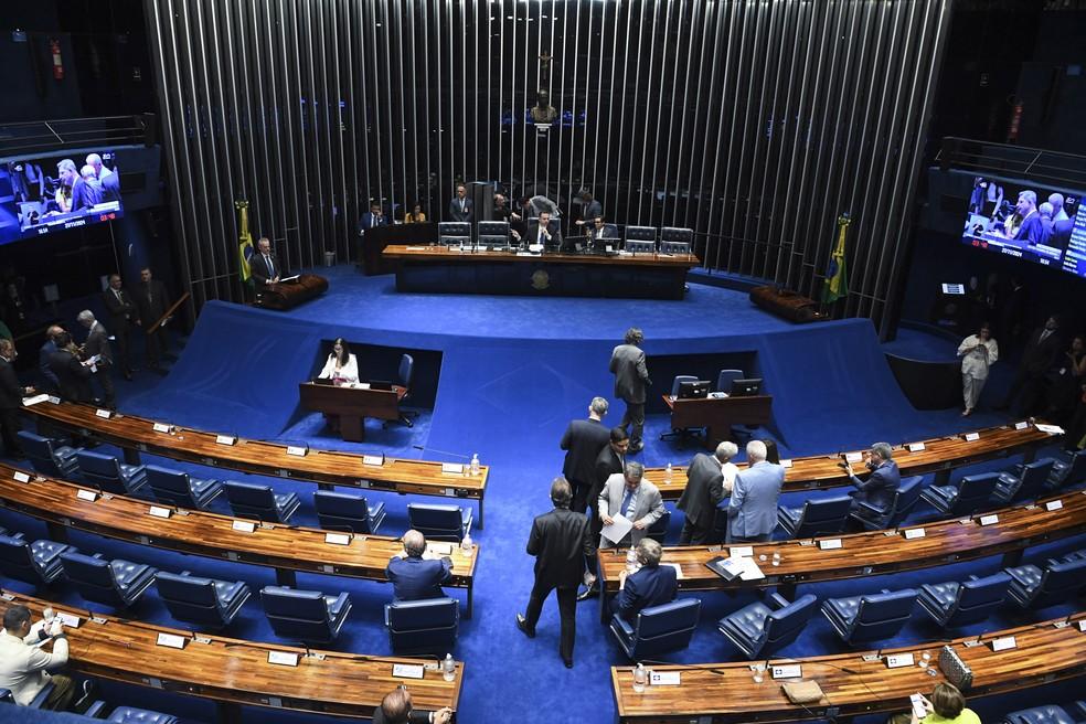 Plenário do Senado Federal durante sessão deliberativa ordinária.