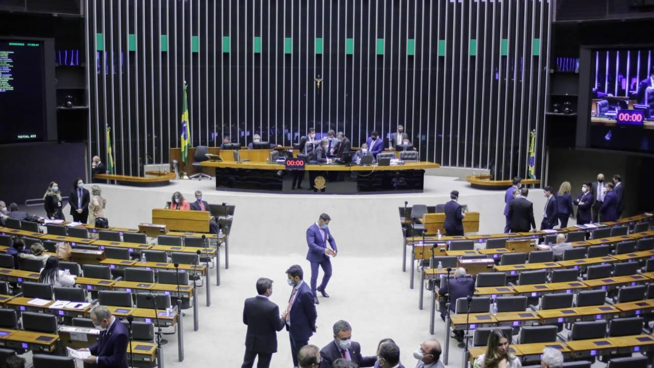 Sessão no plenário da Câmara dos Deputados