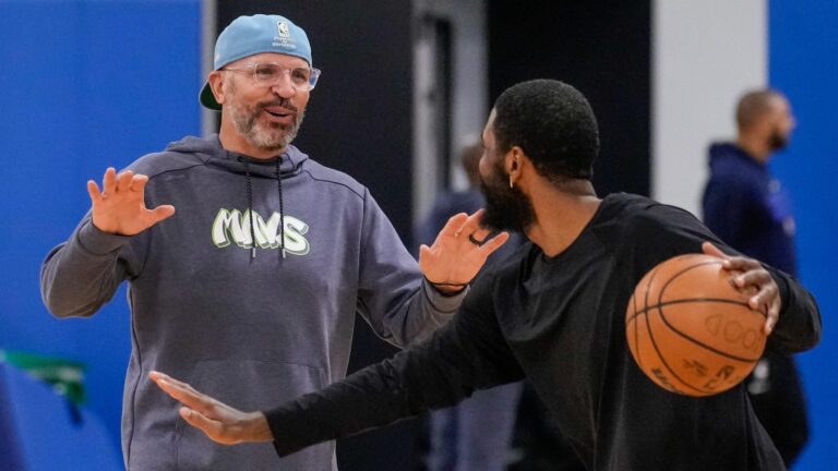 Dallas Mavericks se Preparam para o Jogo de Natal: Expectativas e Estatísticas