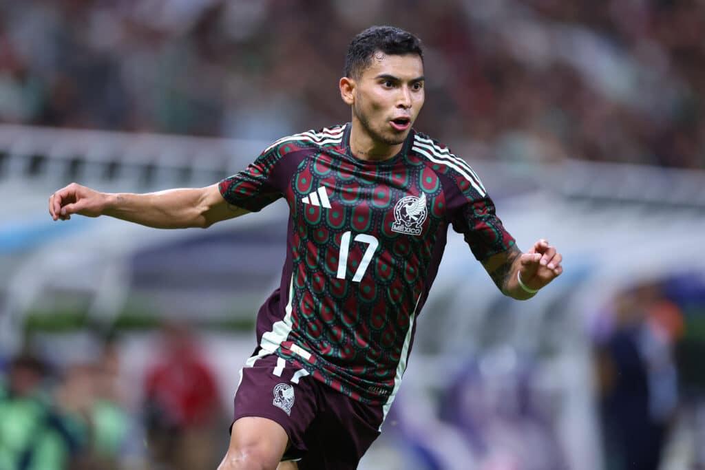 Orbelín Pineda está en el radar de Chivas para el CL 2025.