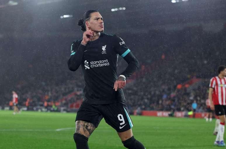 Darwin Núñez comemorando seu gol contra o Southampton