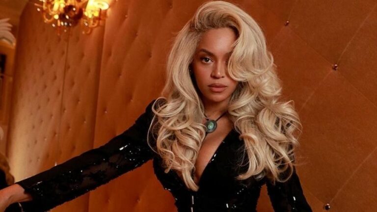 Beyoncé Brilha no Natal com Show ao Vivo na NFL pela Netflix