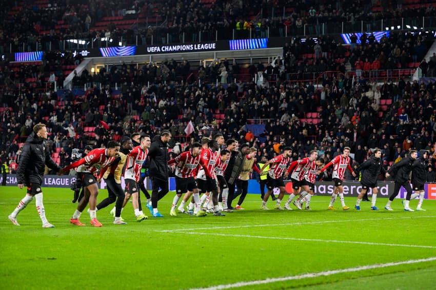 PSV vem fazendo uma boa temporada, sendo líder da Eredivisie até o momento.