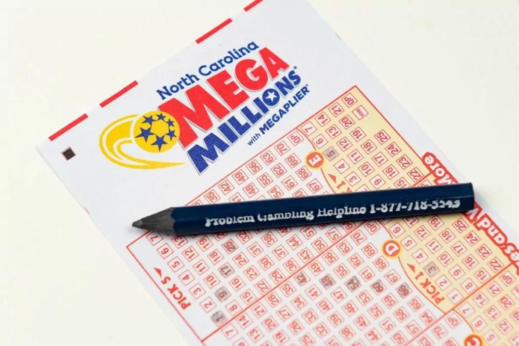 ACUMULOU! Prêmio da Mega Millions alcança R$ 1,4 bilhão após último sorteio.