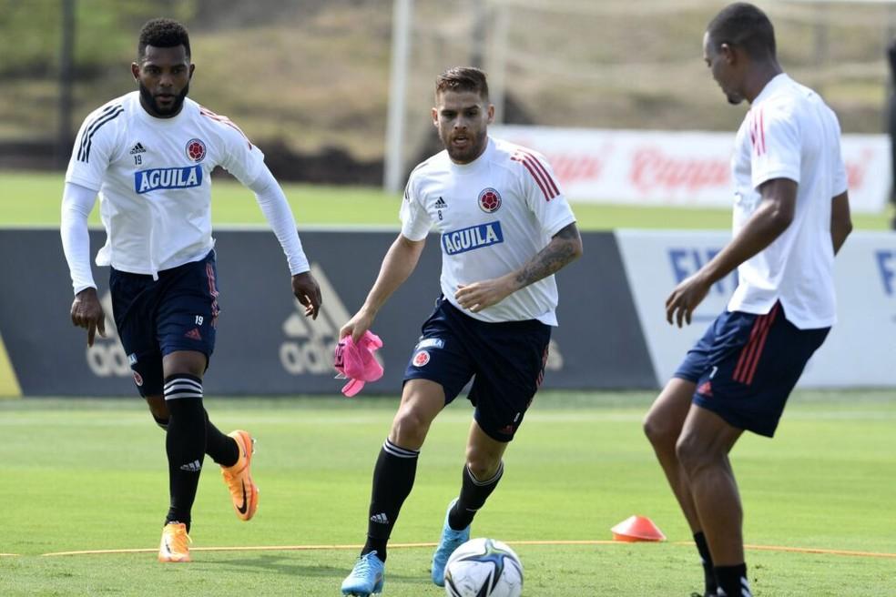 Cuéllar em treino da seleção colombiana