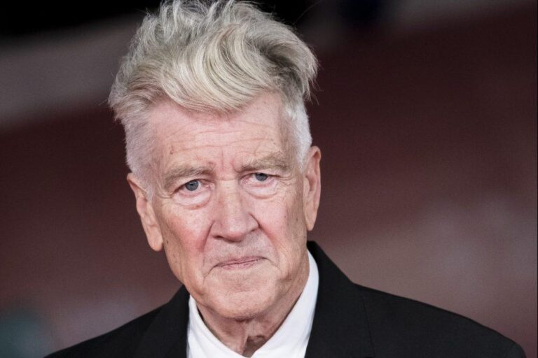 Morre David Lynch, o Visionário Diretor de ‘Twin Peaks’ e ‘Blue Velvet’ aos 78 Anos