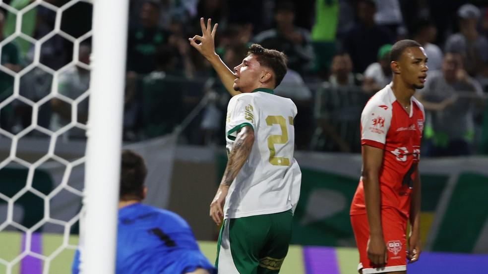 Erick Belé comemora gol do Palmeiras contra o Audax, pela Copinha