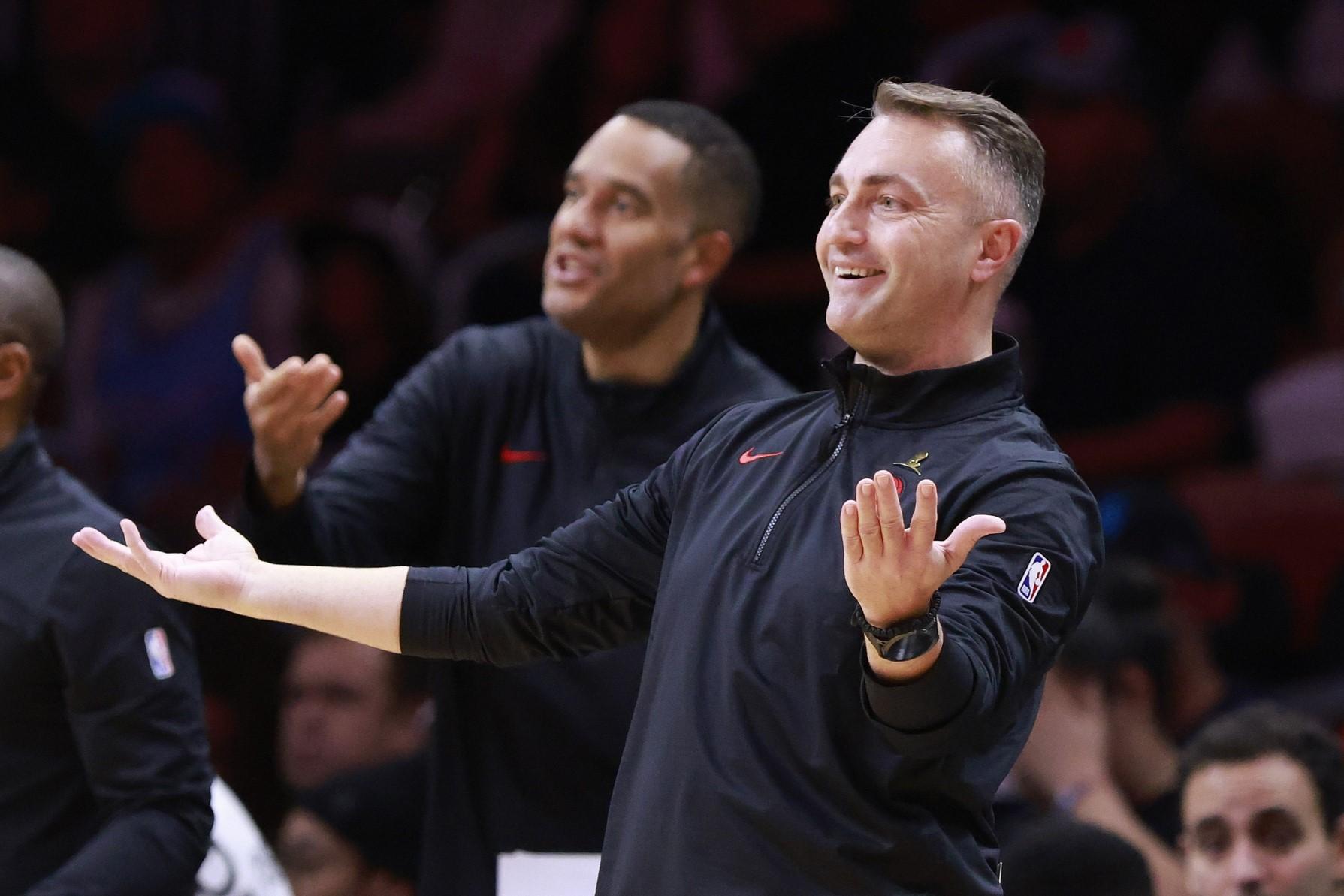 Darko Rajakovic durante partida contra o Miami Heat