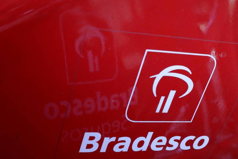 Logotipo do Bradesco em fundo vermelho