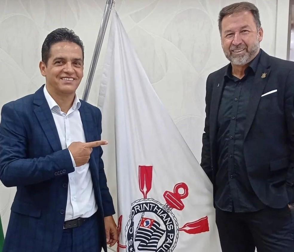 Marcelo Mariano e Augusto Melo no Corinthians