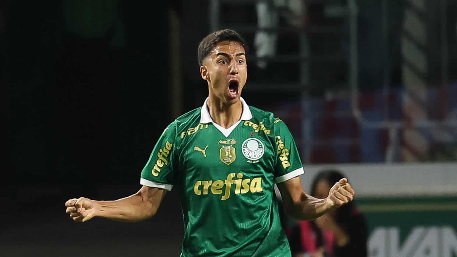 Clube da Premier League apresenta 3ª proposta de R$ 180 milhões por joia do Palmeiras