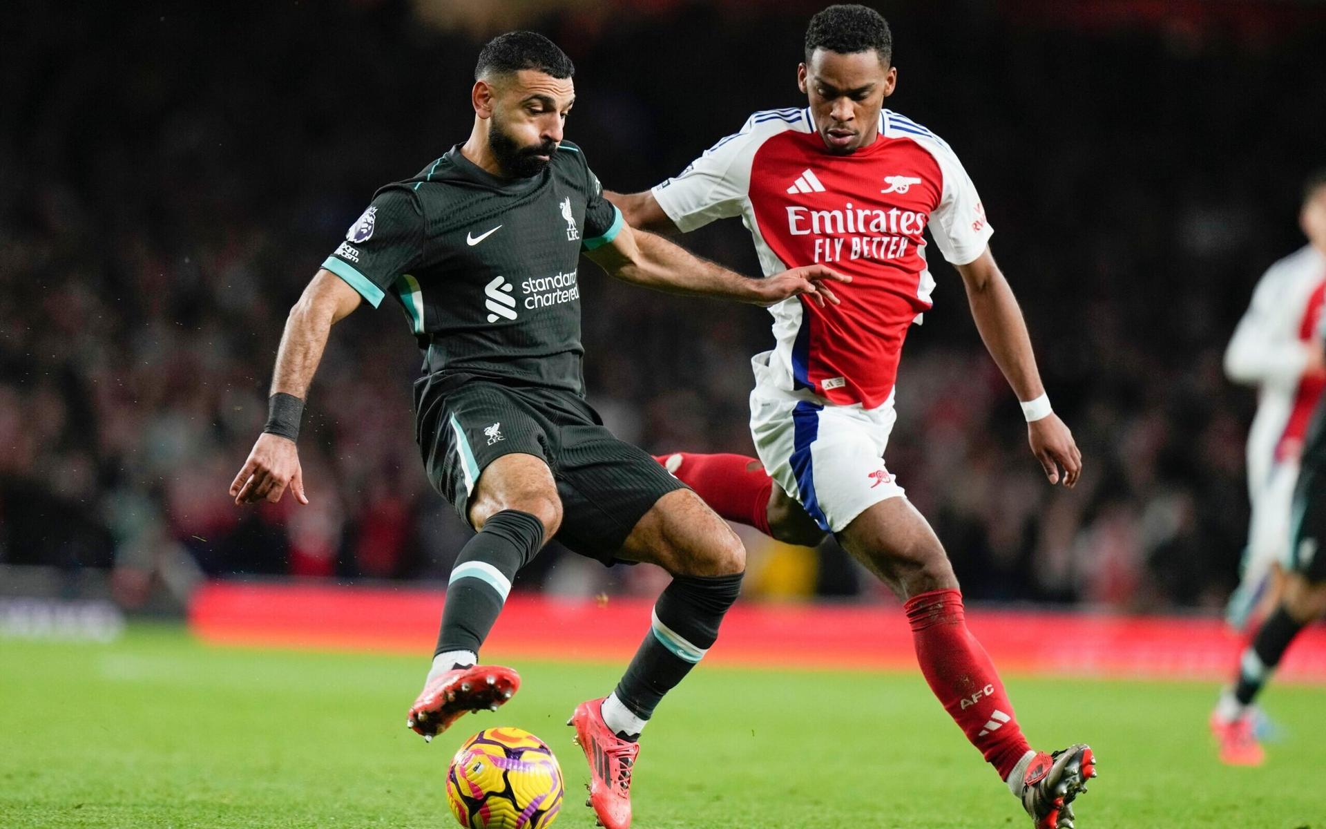 Confronto entre Arsenal e Liverpool na EFL Cup