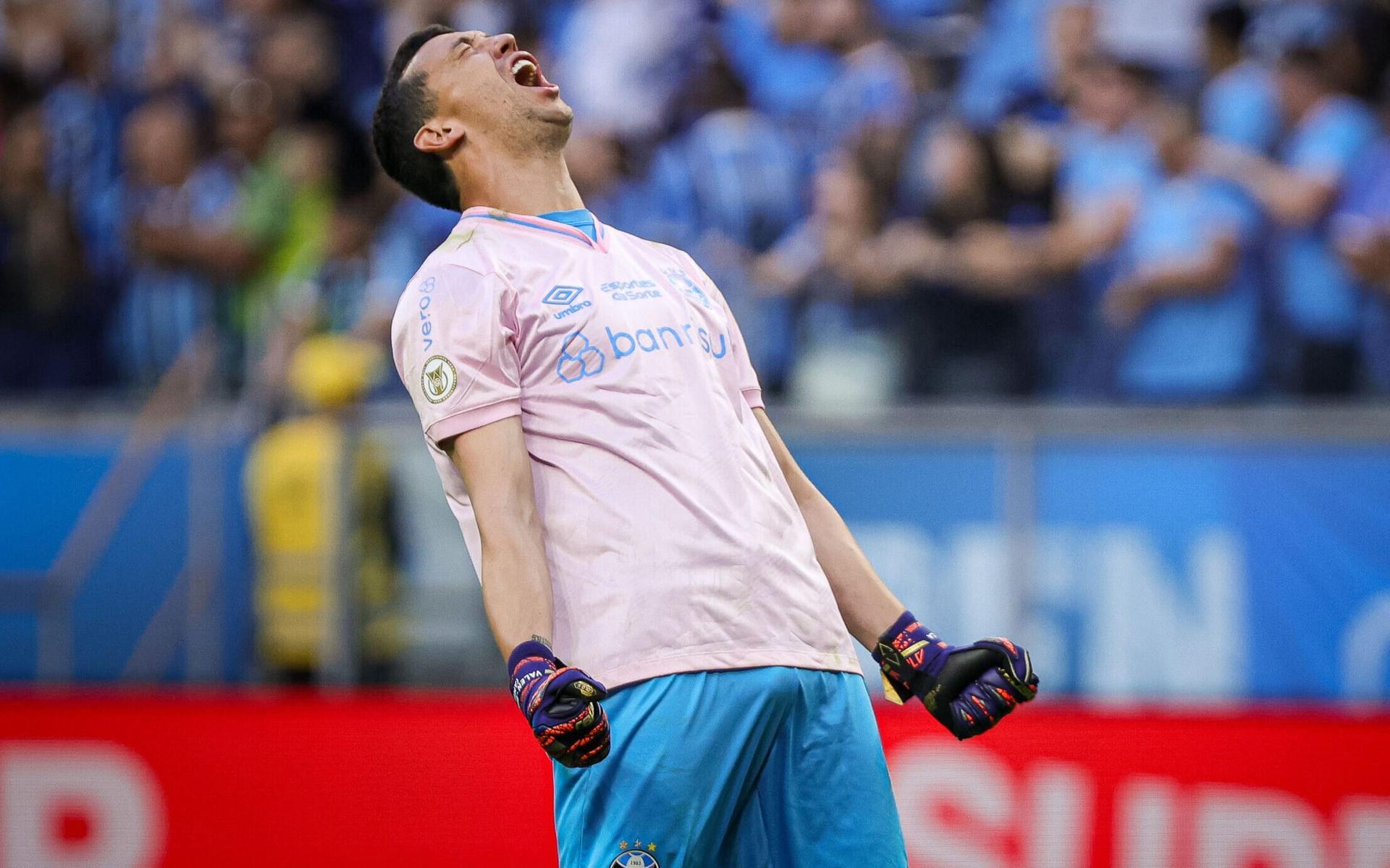 Marchesín durante partida pelo Grêmio