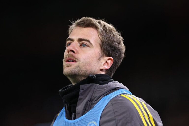 Patrick Bamford e o Interês de Wrexham: Novidades do Mercado de Transferências