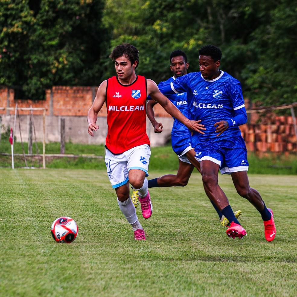 Treino do Taubaté na pré-temporada para a Série A2