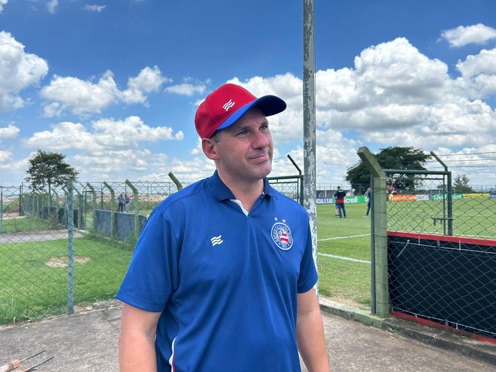 Léo Mendes é o técnico do time do Bahia na Copinha