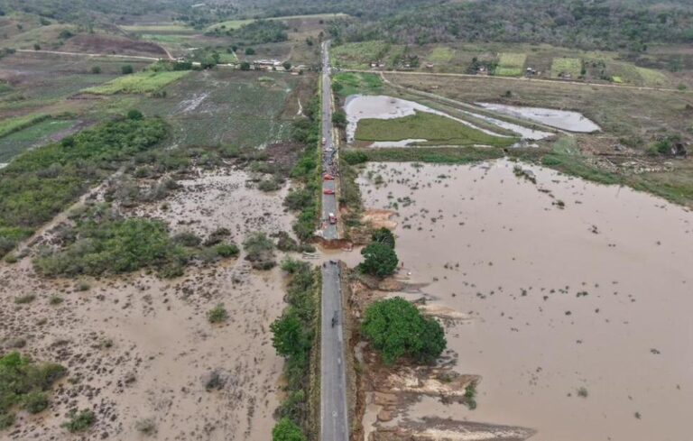 Chuvas Intensificam-se no Sudeste e Diminuem no Nordeste; Previsão do Tempo Atualizada