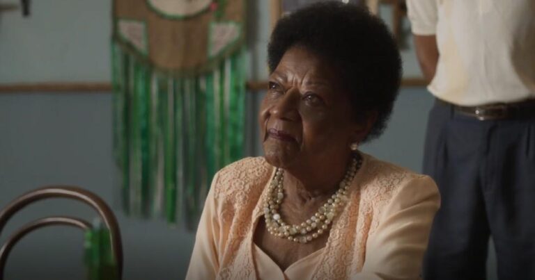 Alaíde Costa é homenageada na novela Garota do Momento