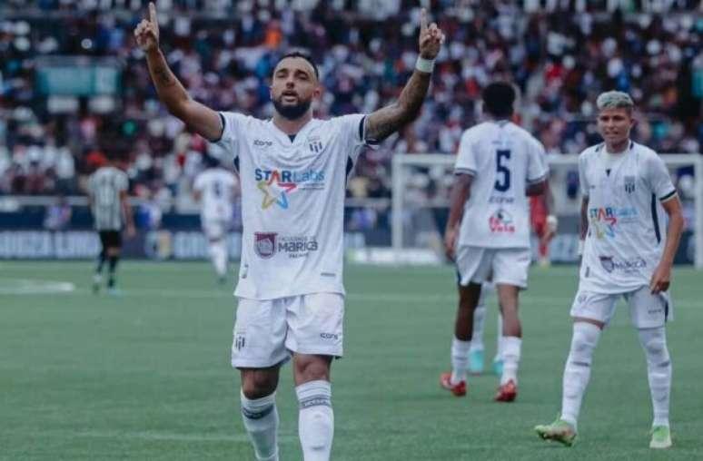 Denílson é o destaque do Maricá, sensação do Carioca de 2025