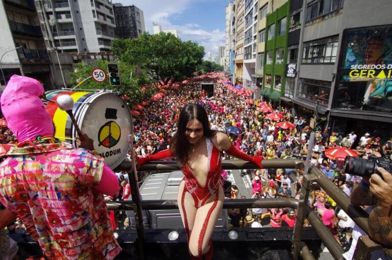 Solteiro Não Trai, Modo Surto e Baixo Augusta: Blocos Animam o Pré-Carnaval em SP