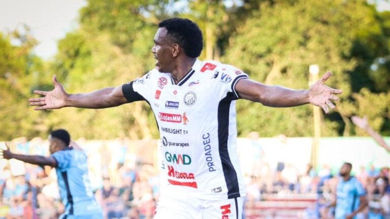 Operário-PR vence Azuriz e reassume a liderança no Campeonato Paranaense