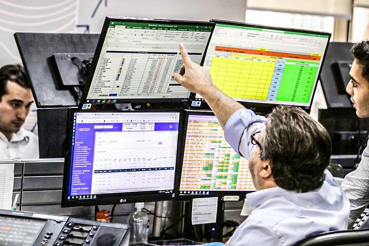 Ibovespa reage a dados do Caged