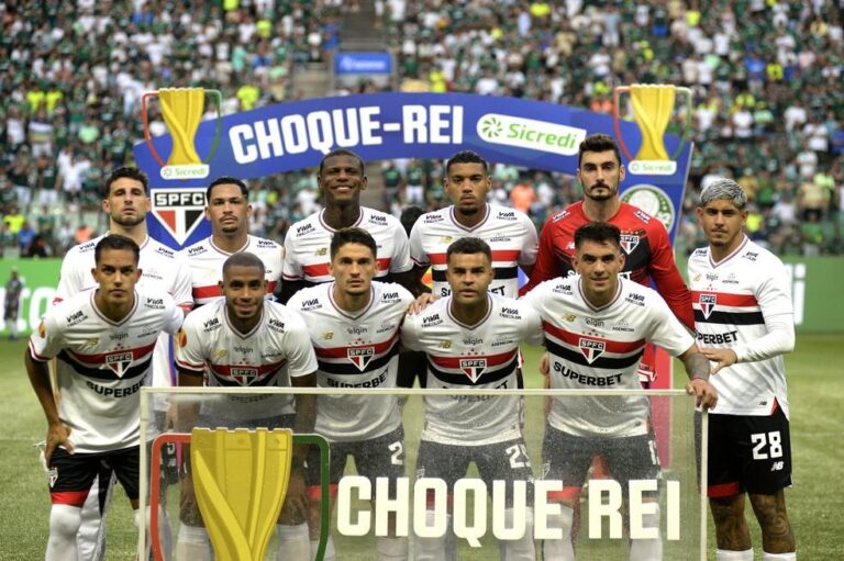 São Paulo e Palmeiras empatam sem gols em clássico do Paulistão