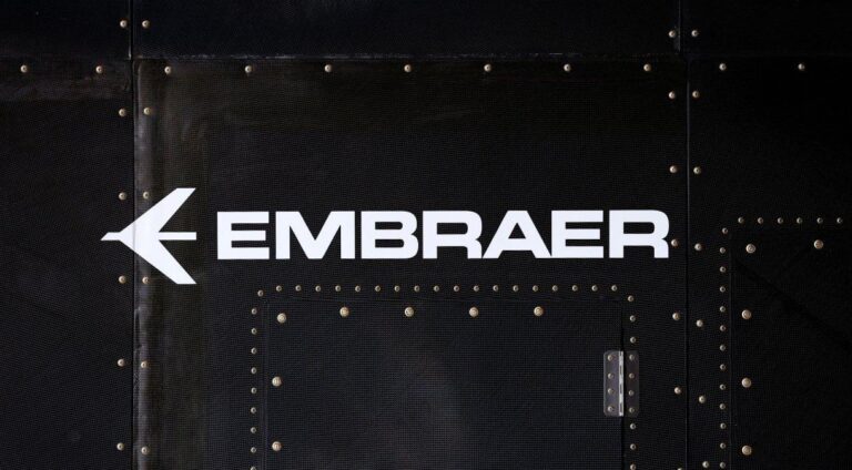 Embraer celebra a maior encomenda de jatos executivos da sua história