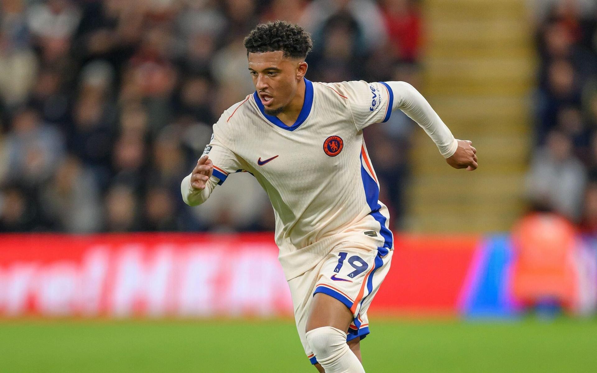 Jogador do Chelsea em campo