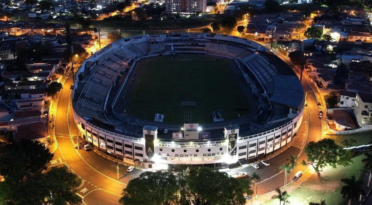 Estádio Moisés Lucarelli, em Campinas, casa da Ponte Preta