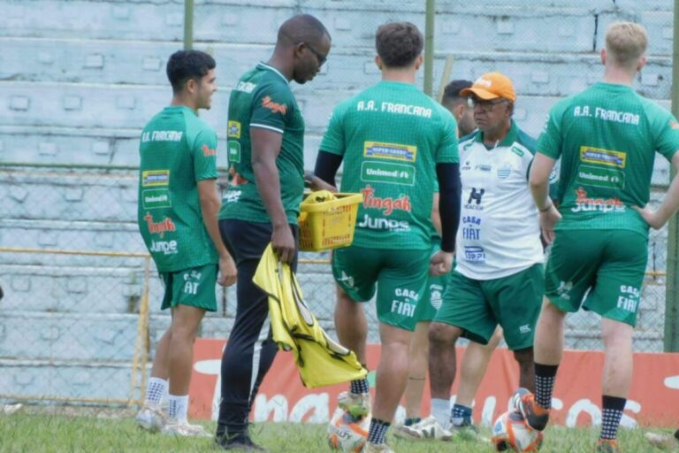 Francana e Rio Branco se enfrentam em duelo decisivo na Série A3 do Paulistão