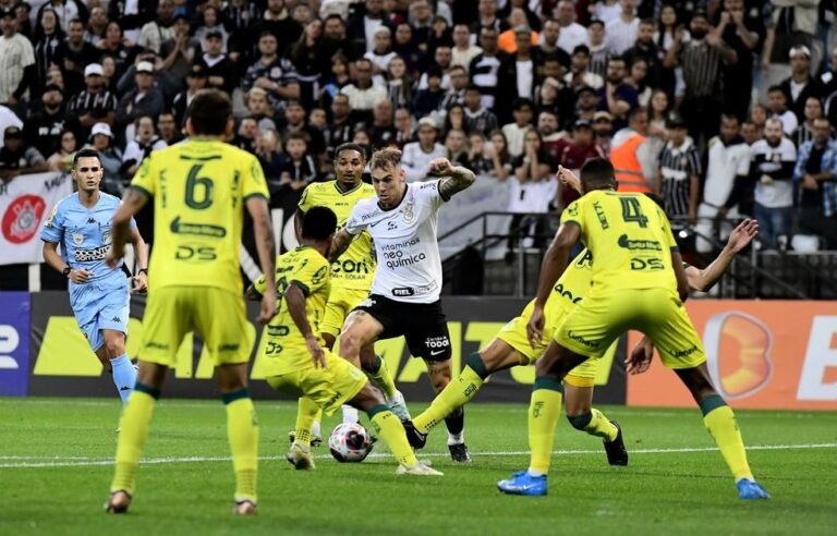 Corinthians e Mirassol se enfrentam nas quartas de final do Paulistão