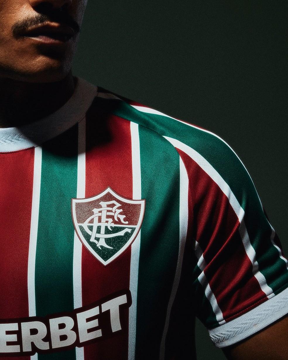 Novo uniforme tricolor do Fluminense