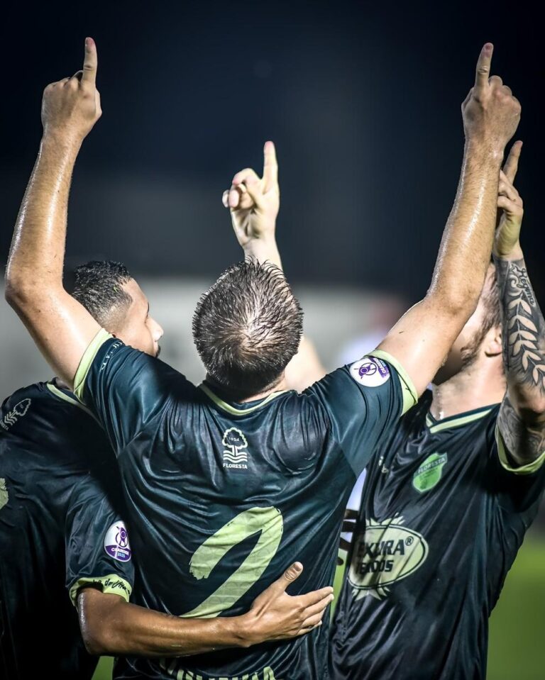 Floresta e Iguatu garantem permanência na elite do Campeonato Cearense