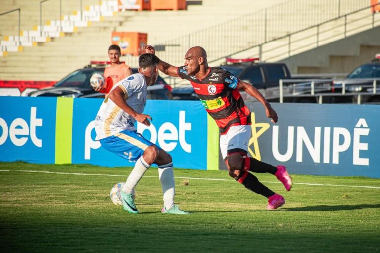 Campinense é Eliminado pela Terceira Vez Seguindo no Campeonato Paraibano