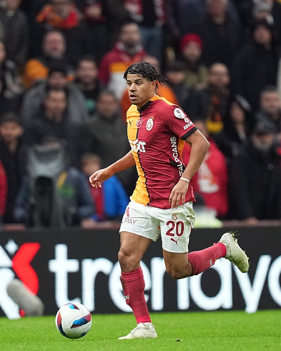 Gabriel Sara é o único brasileiro do elenco do Galatasaray