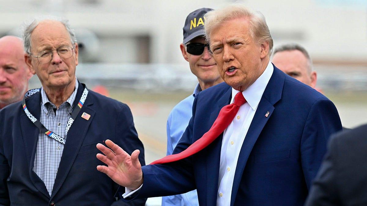 Donald Trump chegando ao Daytona 500