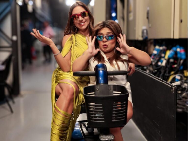 Patrícia Abravanel e Pequena Lô fazem sucesso nos bastidores do “Programa Silvio Santos”