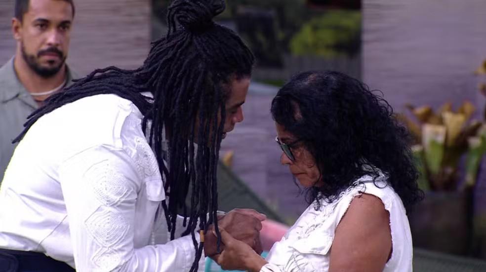 Diogo Almeida conversa com Vilma antes de deixar o BBB 25